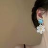 Big Floral Acrylic Flower Earrings Temperament Exaggerated Women Earrings Jewelry Accessories Blue White Ladies Stud Earrings