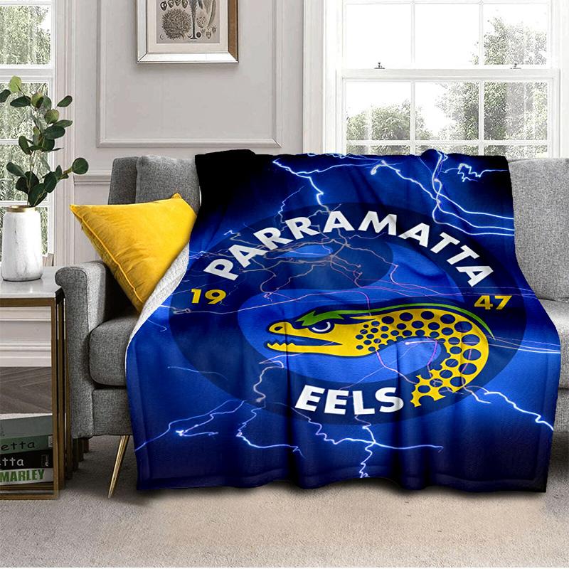 Parramatta Eels Team Crest Blanket Suitable for Sofas, Beds, Offices, And Camping - Perfect Gift for Halloween Christmas