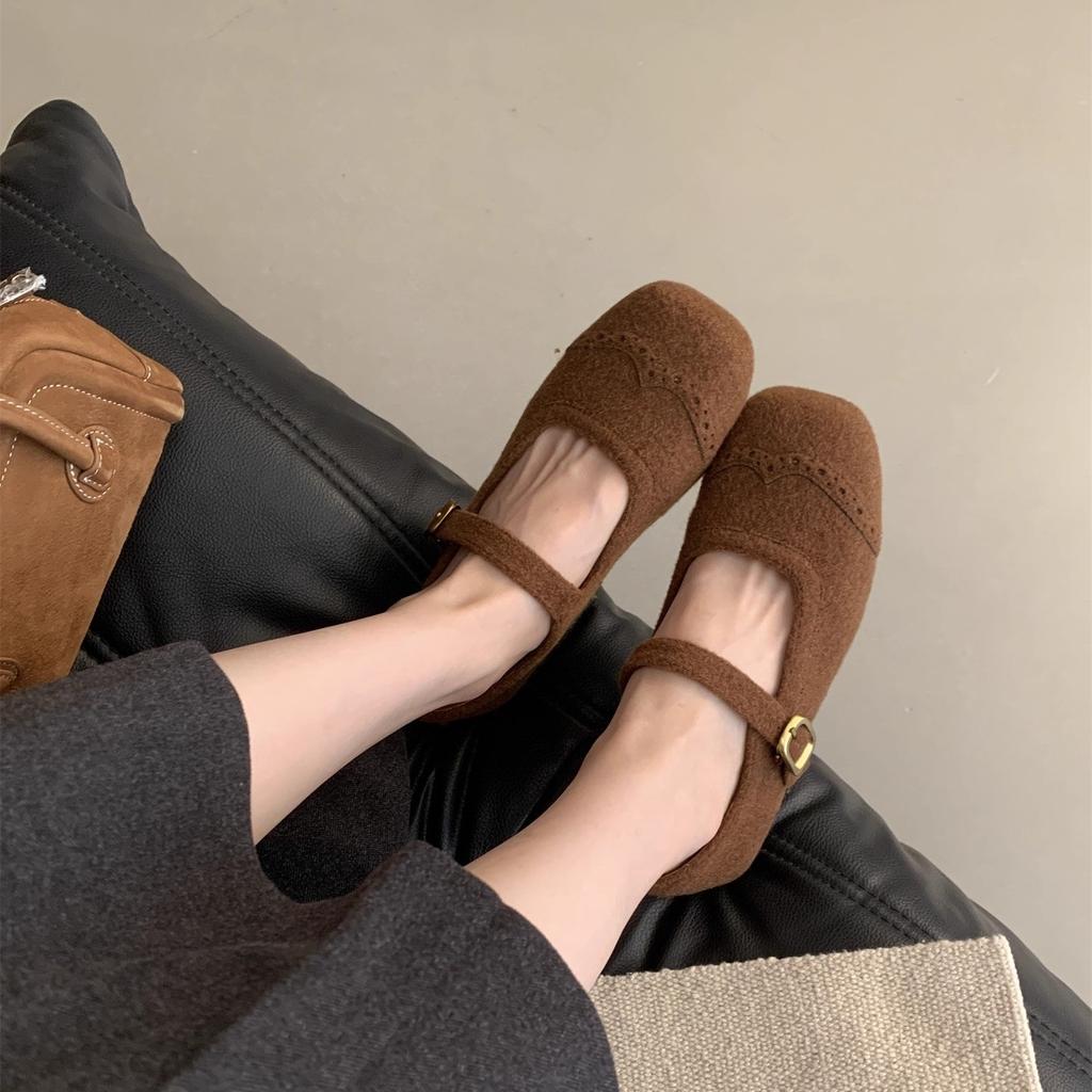 French retro square head woolen single shoes for women's autumn and winter new velvet Mary Jane shoes for women's flat-bottomed fluffy shoes