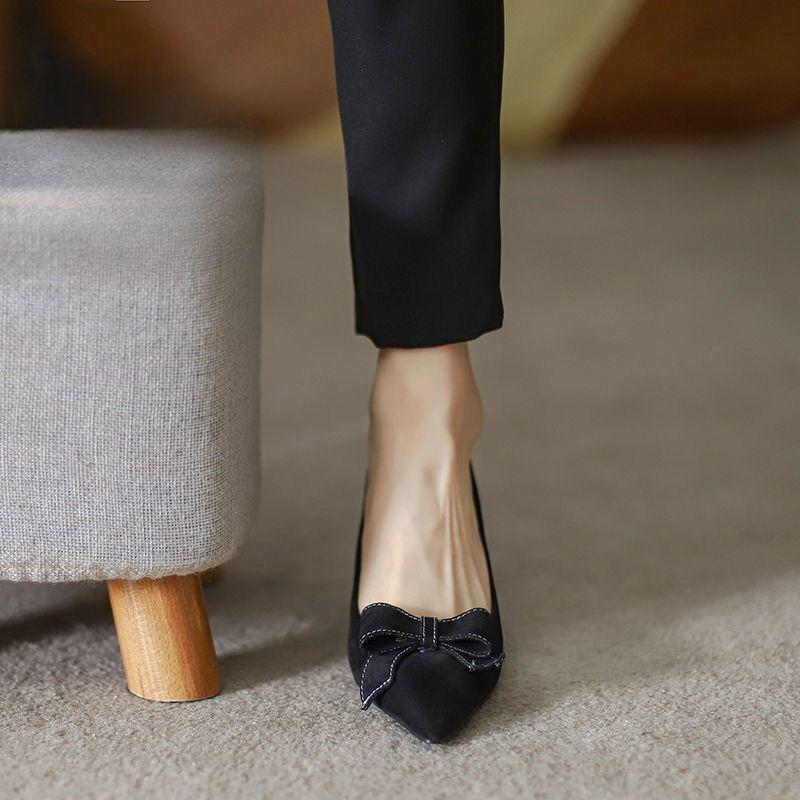 Thick heel interview women's shoes 2025 new black pointed middle heel single shoes student etiquette professional high heels ins tide