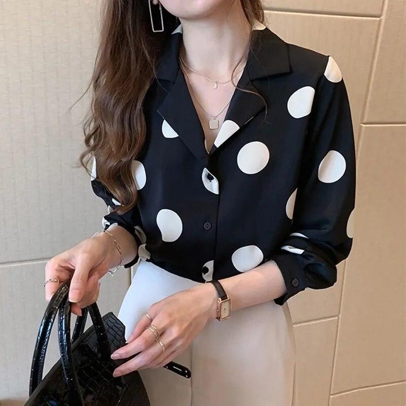 Camicia da donna a pois elegante con risvolto e bottoni, camicetta a maniche lunghe, top estivi, abbigliamento femminile casual vintage
