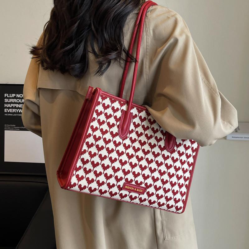 Stylish Pu Red Heart Grid Pattern Bride Wedding Tote Bag With Urban Minimalist Style Hearts