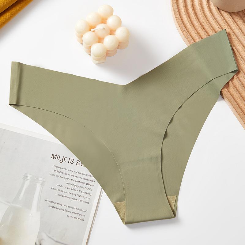 Women's Summer Ice Silk Seamless Breathable One Piece Low Waist Thong Underwear