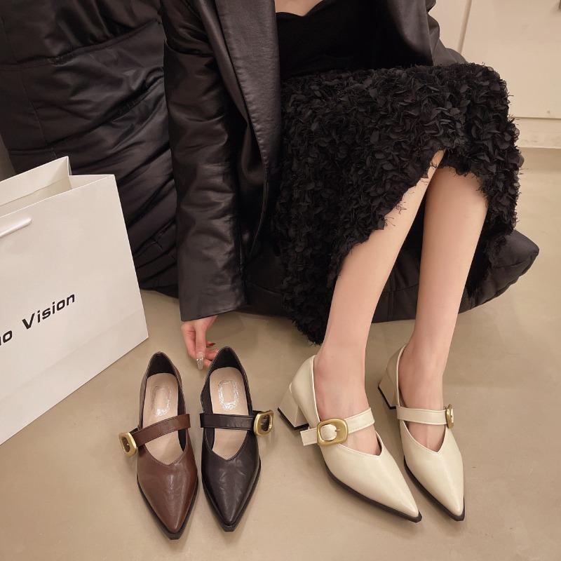 New Retro Small Leather Shoes Large Size Single Shoes Women's Shoes Design Sense Niche Pointed Mary Jane Shoes Children