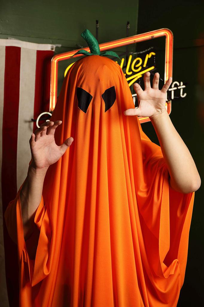 Clearstone Cosplay Halloween Rain Pumpkin Orange 2-Way Poncho, Unisex,