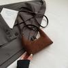 Simple and Casual Handbag Crossbody Bag Women's Bag Fashionable and Retro Shoulder Bag, Hand-held Bag