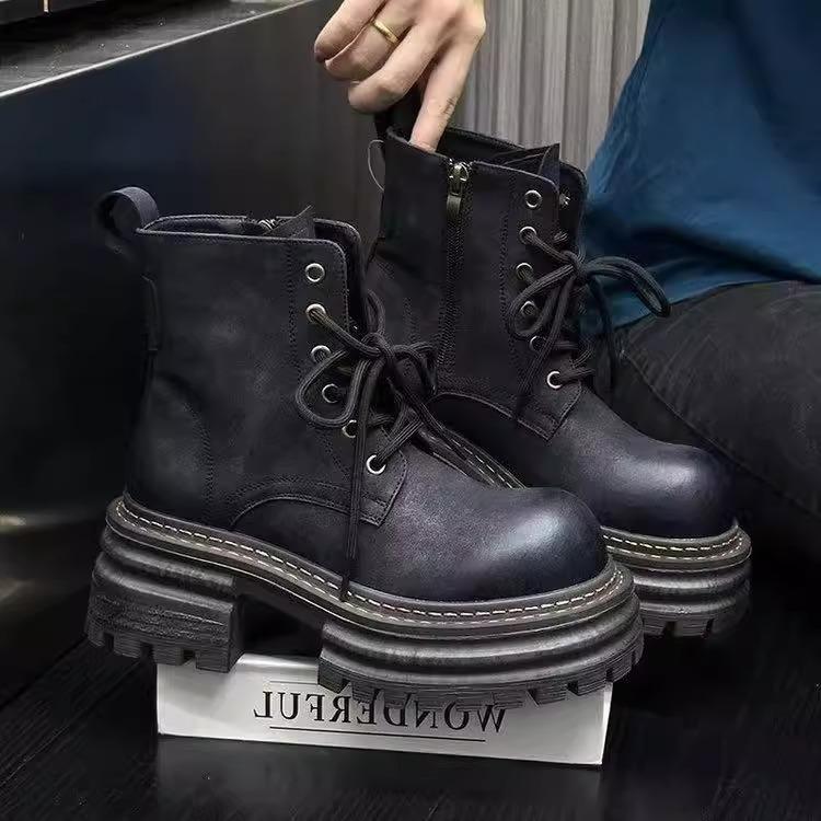 [Fanfna] Retro Polished and Old Martin Boots Women's 2025 Autumn New Versatile Lace-up Short Boots Locomotive Boots