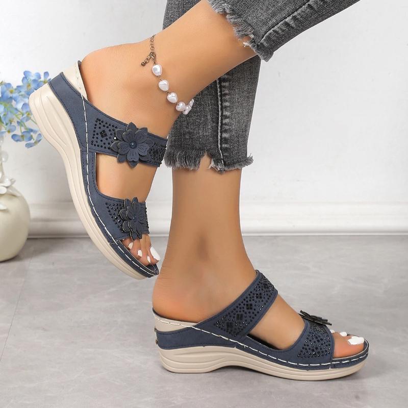 2026 Plus Size Women's Shoes Summer Retro Roman Sandals Women Pu Casual Flower Wedge Sandals Slippers Women Platform Slippers