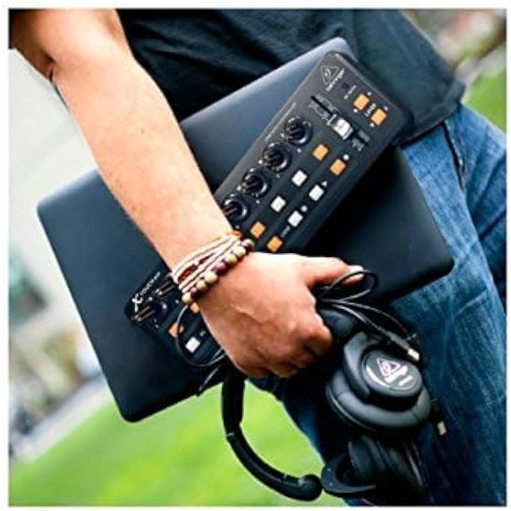 Controlador USB Bellinger X-TOUCH MINI