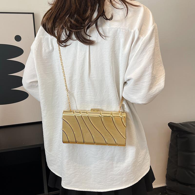 Acrylic bag 2025 new European and American fashion glossy color shoulder bag women's crossbody chain box bag tide