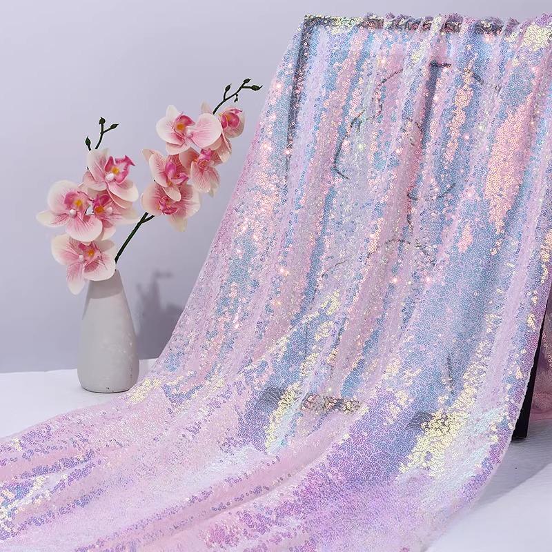 Tkaniny cekinowe i zagęszczone tkaniny siatkowe 100x150cm są używane do odzieży bankietowej, dekoracji scenicznych i tkanin DIY do sesji zdjęciowych