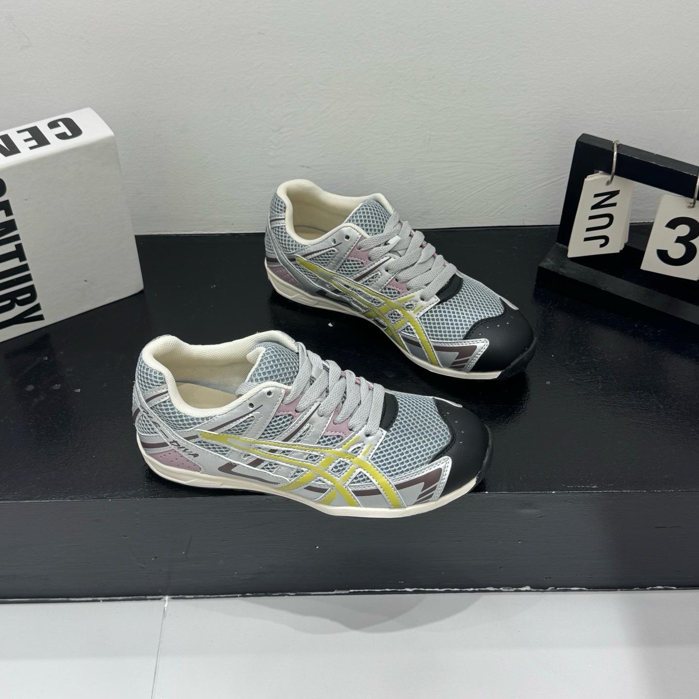 

Новый спортивный стиль, универсальные сетчатые вставки, контрастные цвета, кроссовки «папины», женская уличная повседневная обувь 35