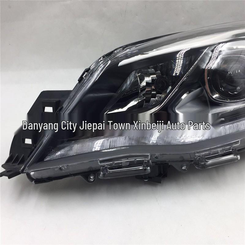 Compatible with 16 Dongfeng Fengshen A60 models, this LED front headlight assembly is brand new.