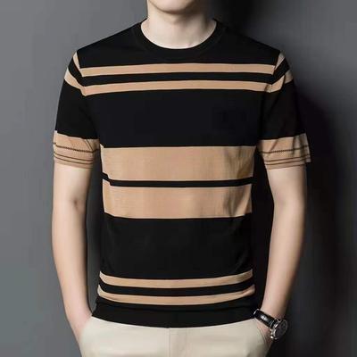 T-Shirts & Muskelshirts – T-Shirts