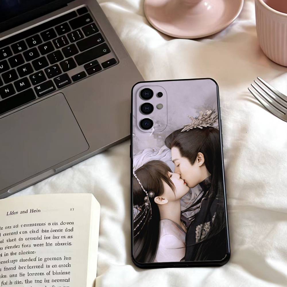 

Love Between Fairy and Devil Phone Case For Samsung S25,24,23,22,30,21,10,9,Ultra,Plus,Lite,FE,4,5 G Soft Black Case Samsung S21lite