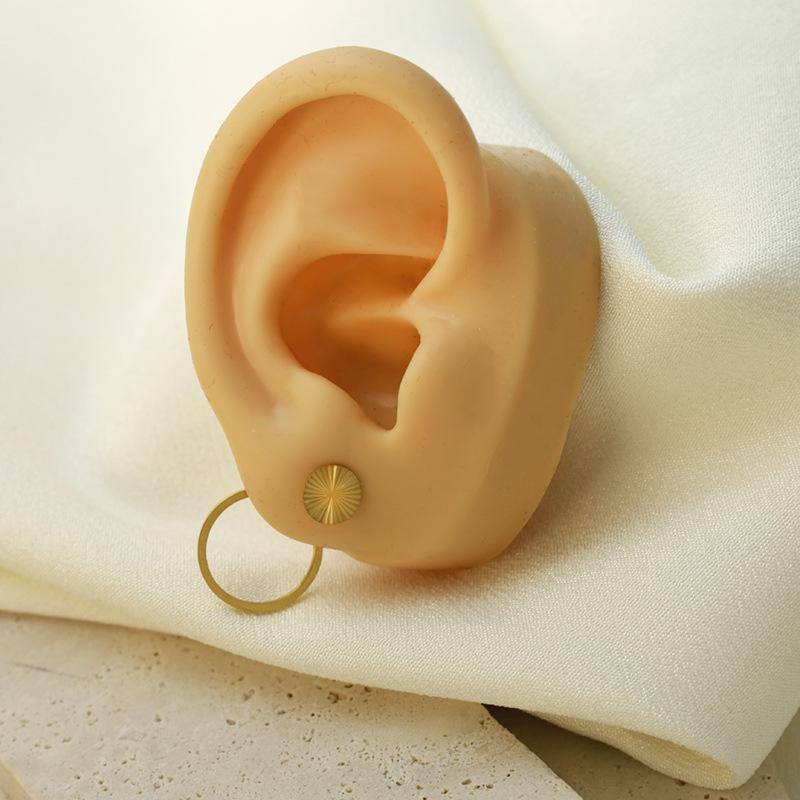 Titanium Steel Earrings Women'S Fashion Temperament Is Simple, Large Circle Stud Earrings 316 Material Does Not Fade, High-End Sense Of Simplicity