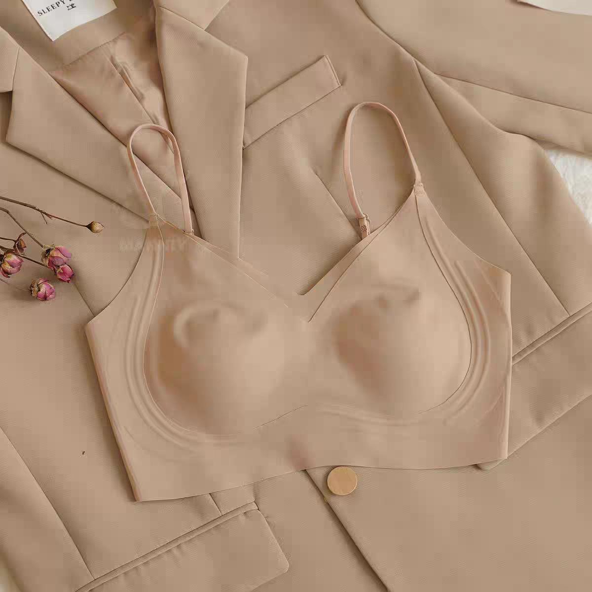 

Женский ультратонкий бесшовный бюстгальтер: Крутой и беспроводной с чашкой в виде кошачьей лапки XL 38/85