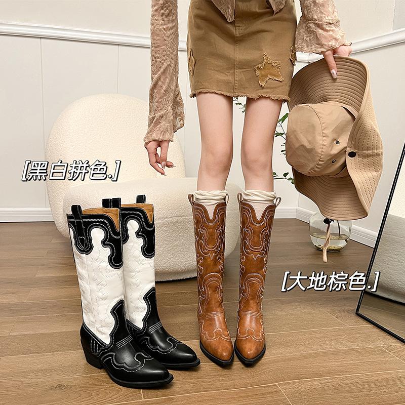 2025 Retro Pointed Women's Boots Thick Heel Sleeve Knight Boots Embroidered High Boots Western Cowboy Boots Trend Explosion
