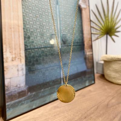 Shell Pattern Titanium Steel Necklace Classic Versatile Exquisite O Chain Disc Pendant Stainless Steel Collarbone Chain