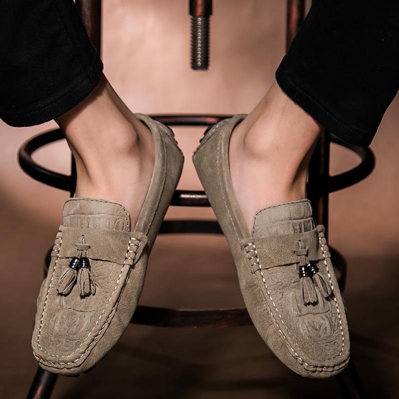 Luxury Designer 2026 New Tassel Loafers Men Casual Shoes Suede Leather Men's Flats Slip On Mens Driving Shoes Moccasins For Man