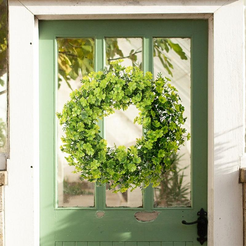 Green Wreath Artificial Four Leaf Clovers Garlands Green Hanging Tinsel Garlands Ornament for Patricks Day Decoration