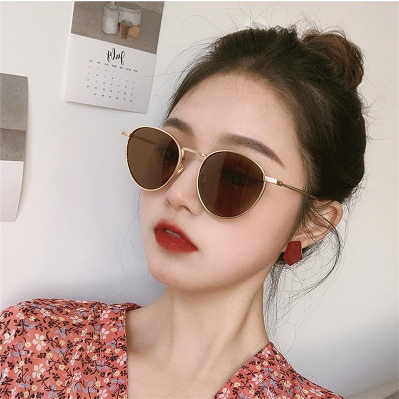2024 Women's Fashion Trend Small Face Retro Street Photo Glasses Small Round Frame UV400 Metal Polarized Sunglasses