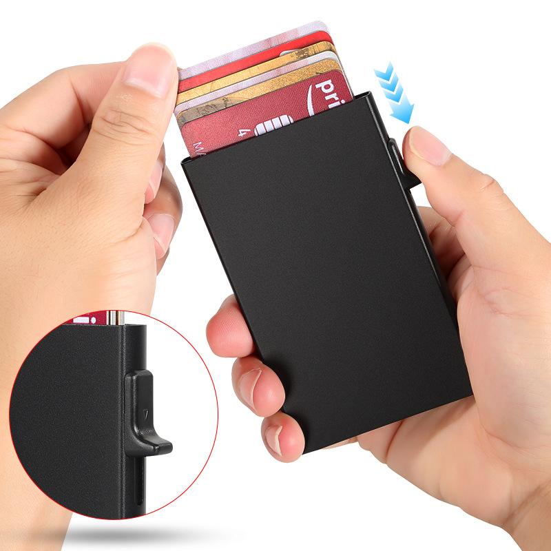 Metal Automatic Pop-up Card Bag, Male and Female Card Cover, Anti-theft Brush Clip, Anti-degaussing Box, Exquisite and Simple Ultra-thin Card Box.