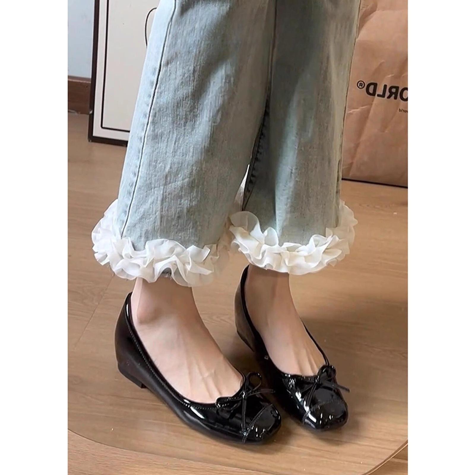 

Туфли женские телесного цвета 2025 года, новые, с внутренней стороны, увеличивающие высоту, плоские туфли, балетки французского темперамента, легкие, с мягкой подошвой, шапочки 40 чёрный