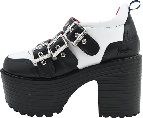 Chaussures à plateforme ceinturées