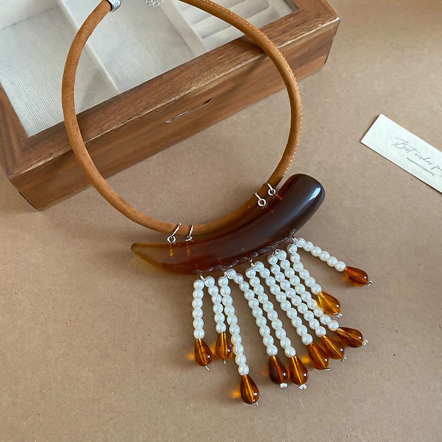 Colorful Summer Acrylic Bead Necklace – Simple, Fashionable, High-End Clavicle Jewelry