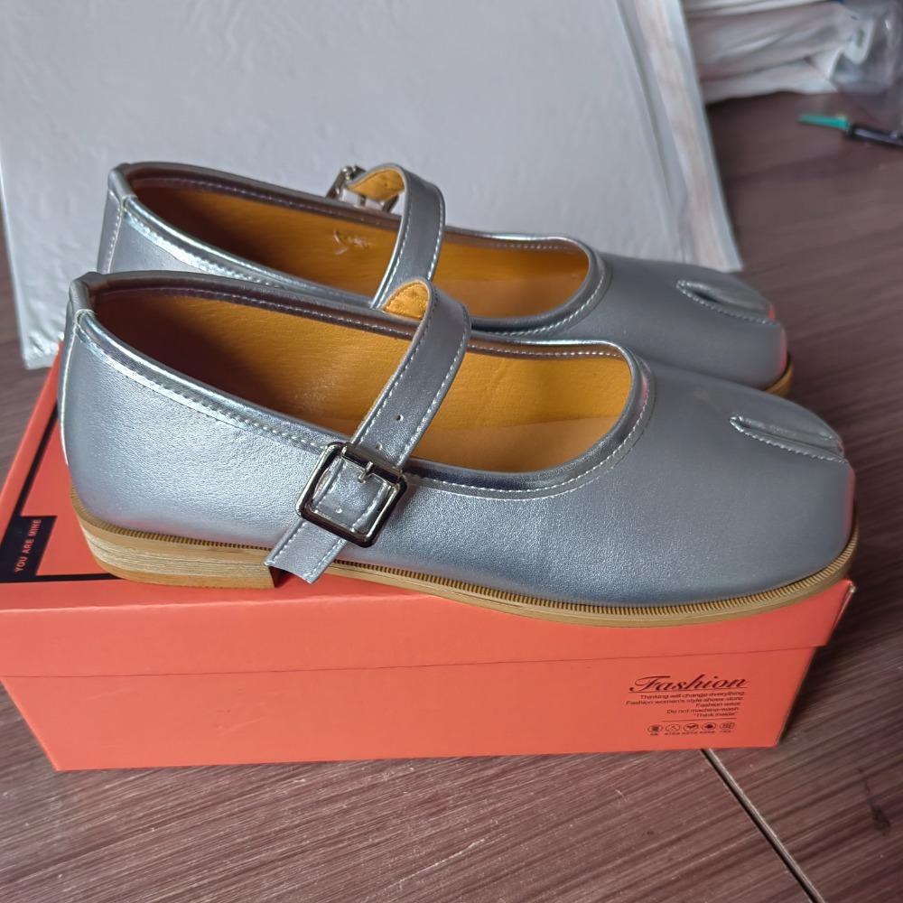 Fashion Women Tabis Ninja Ballet Flats Silver Leather Split Toe Shoes Plus Size 42 Champagne Loafer Mary Janes Buckle Pumps Footwear