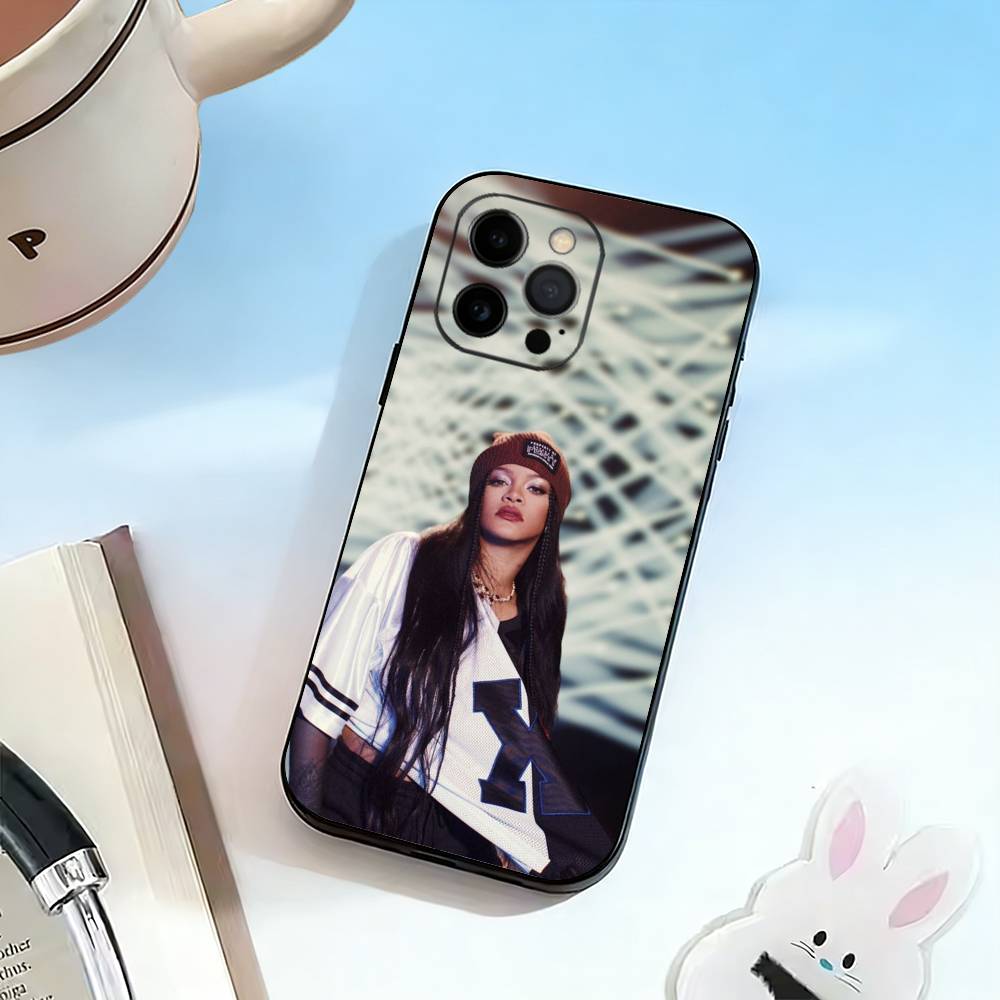 Singer-R-Rihanna Phone Case Silicone Soft For IPhone 17 16 15 14 13 12 11 X XR Plus Pro Max Plus