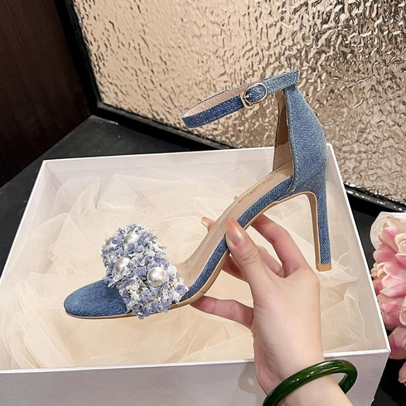 Fashion 2025 New Summer Pearl Sandals Round Head Open Toe Fashion All-in-one Korean One-line Belt Denim High Heels