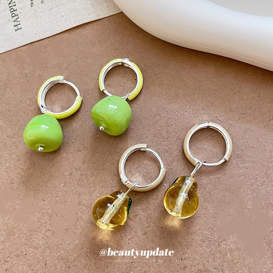 Custom Creative Enamel Apple Pear Earrings: High-End Fashion Studs for Women