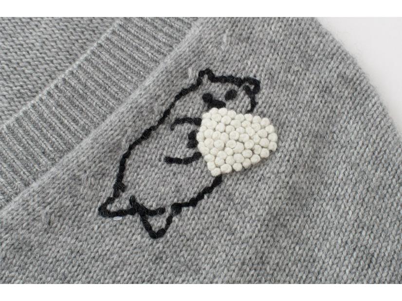 Women’s Hand-Embroidered Cashmere Cardigan Sweater - Crochet Thickened Fashionable Versatile Coat