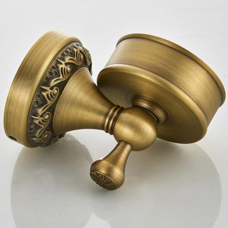 Resistant Brass Bathroom Brush Holders Classical Designs Toilet Brushes Stand Simple Installs for Modern Homes Decors