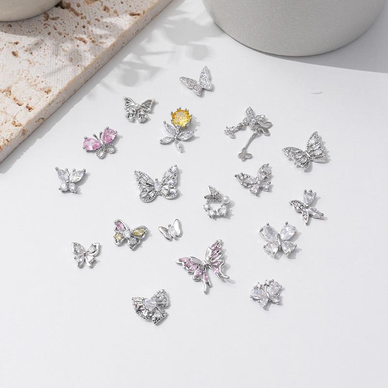 

LZ16 Luxury Metal Zircon Butterfly Nail Jewelry