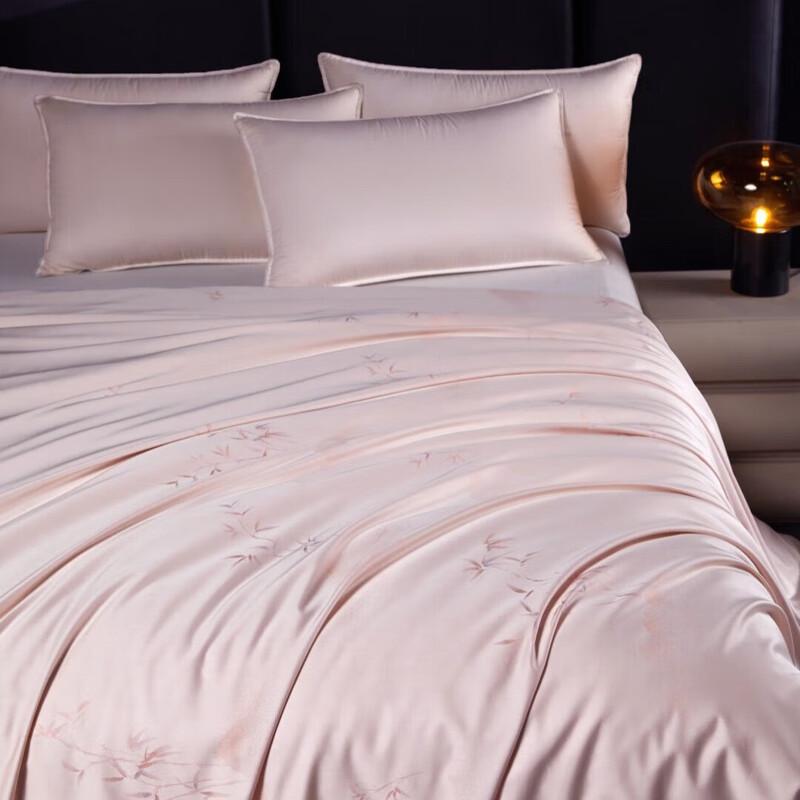 HODO Bamboo Charm Tussah Silk Quilt