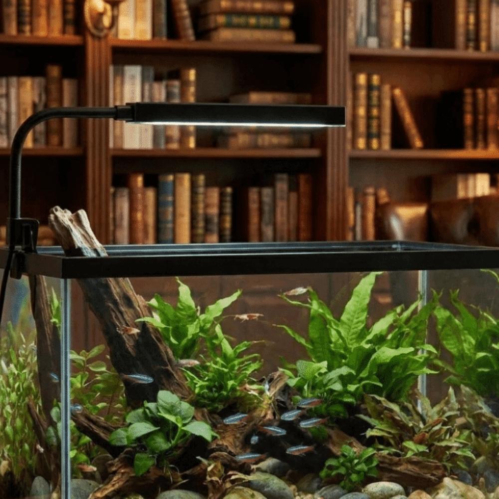 Full Spectrum Aquatic Plant Lamp Rotatable Aquarium Decorative LED Light Ornamental Tank