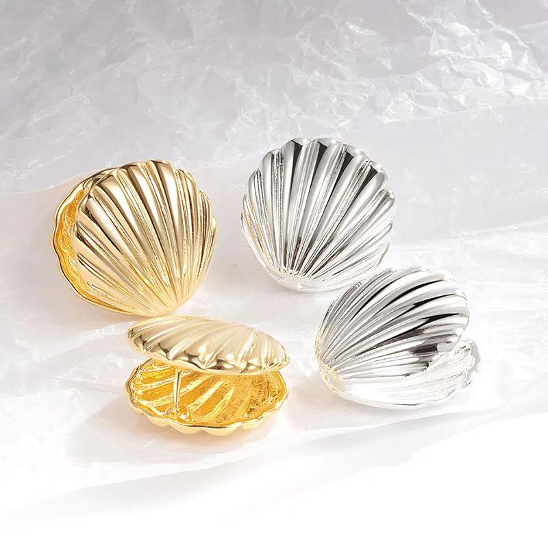 Neue übertriebene Meeresmuschel-Textur Ohrstecker für Damen Trendige Accessoires Personalisierung Ohrringe Tägliches Tragen