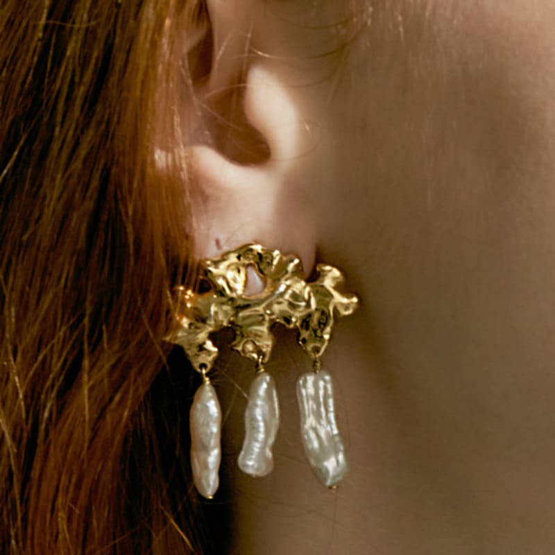 

POPPI Gentle wave pearl earrings Silver