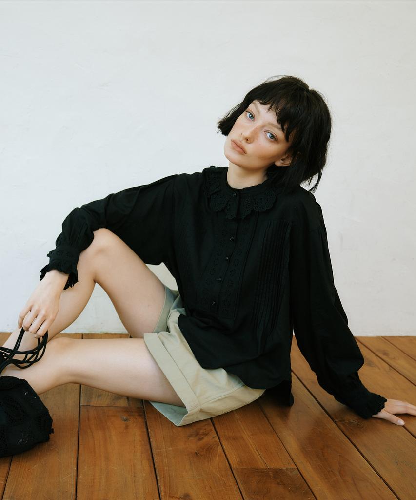 GREENBUTTER Linen Lace Blouse (Black)