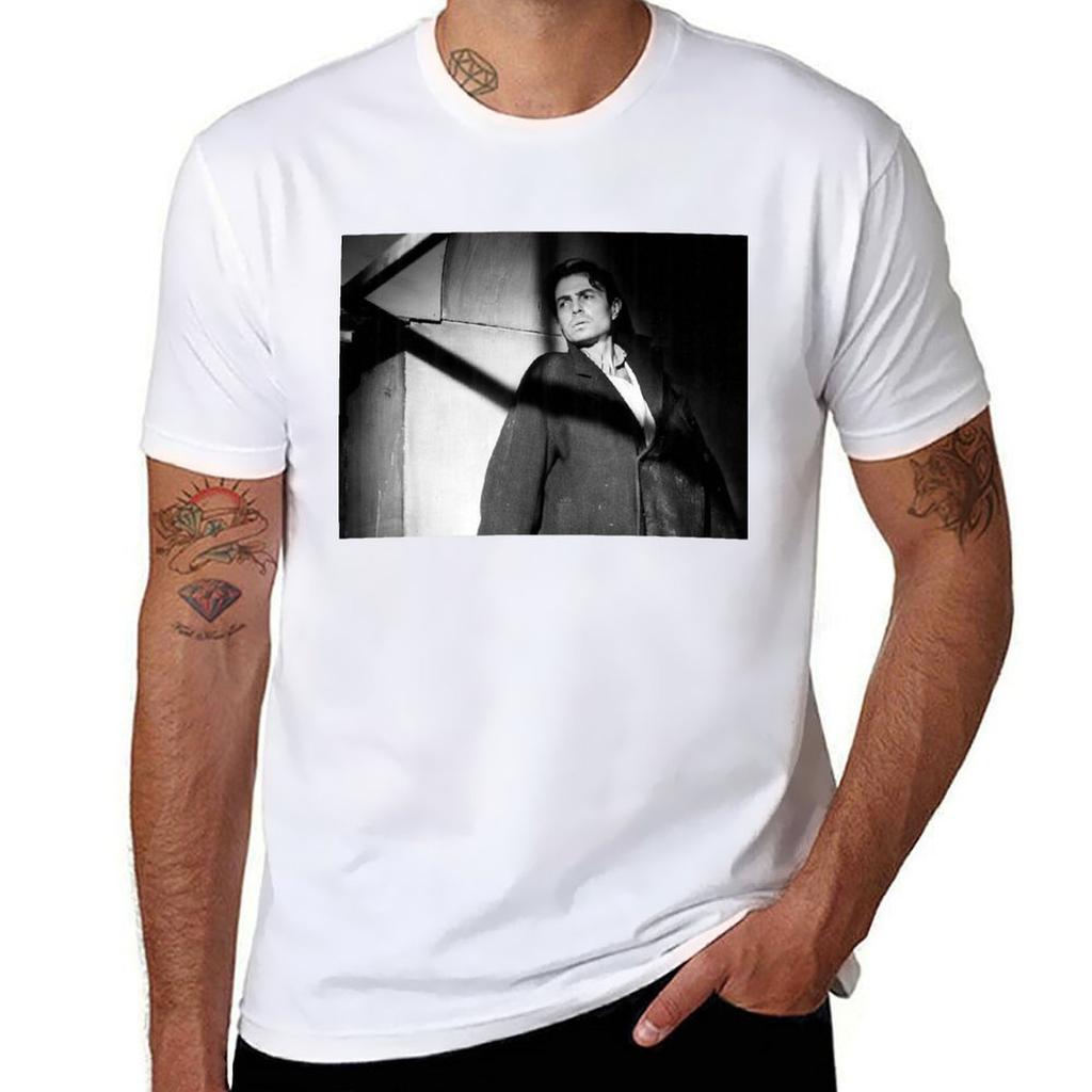 Odd Unisex Out Carol Reed Vintage Tshirt Cotton T Shirts Unisex 100 Unisex T Shirts Cotton Tshirt