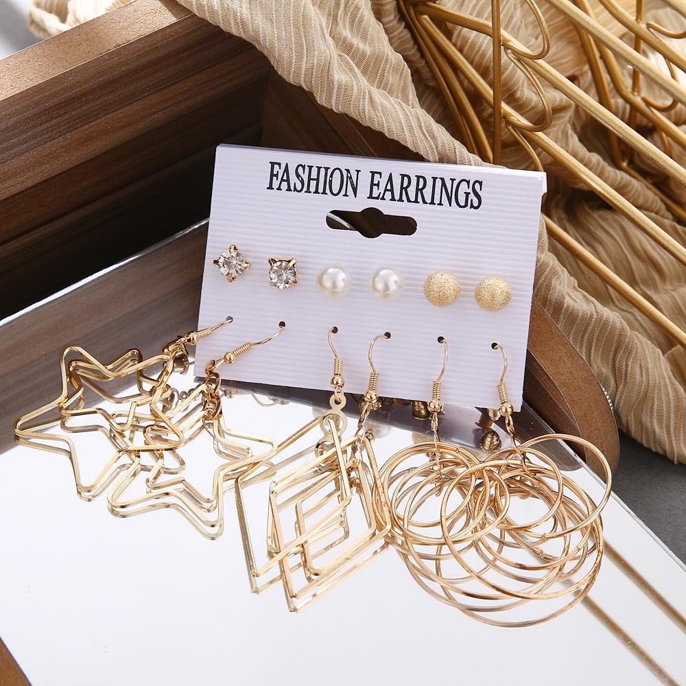 Sada náušnic s geometrickými hvězdami pro ženy