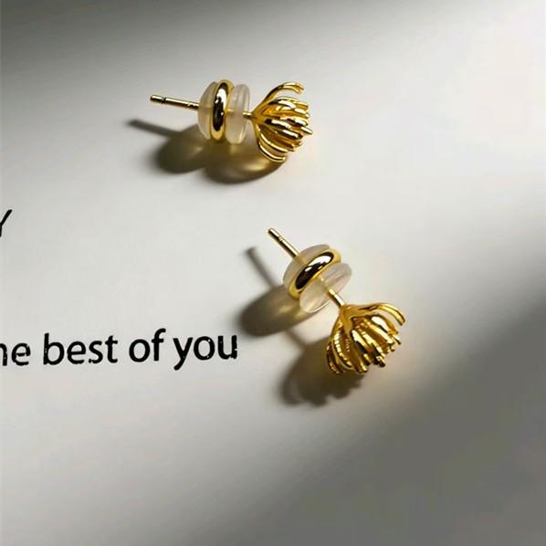 Three-Dimensional Metal Flower Bud Stud Earrings - Modern Luxury and Elegant Firework Design