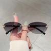 Fashionable Retro Oval Sunglasses Metal Frame UV400 Protection for Driving Riding Stage Performances