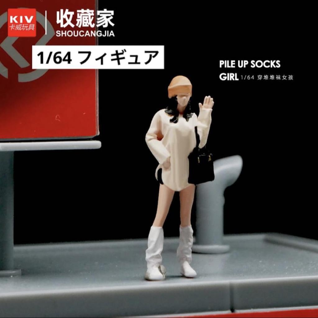 Figure Casual Clothes Girl 22223606 Model Diorama Mini Car 1/64 [Item]