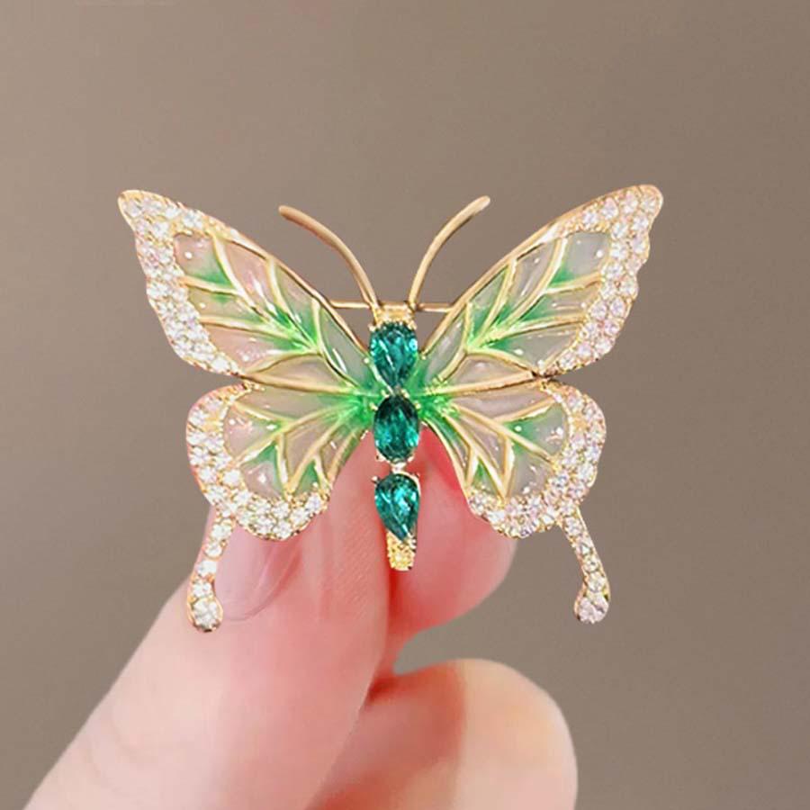 Elegant Pearl Brooch for Women's Suits - High-End Jewelry Pin