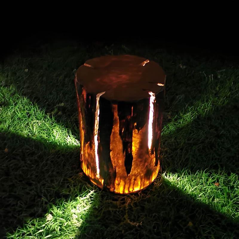 Solar-Powered Outdoor Waterproof Tree Stump Garden Light