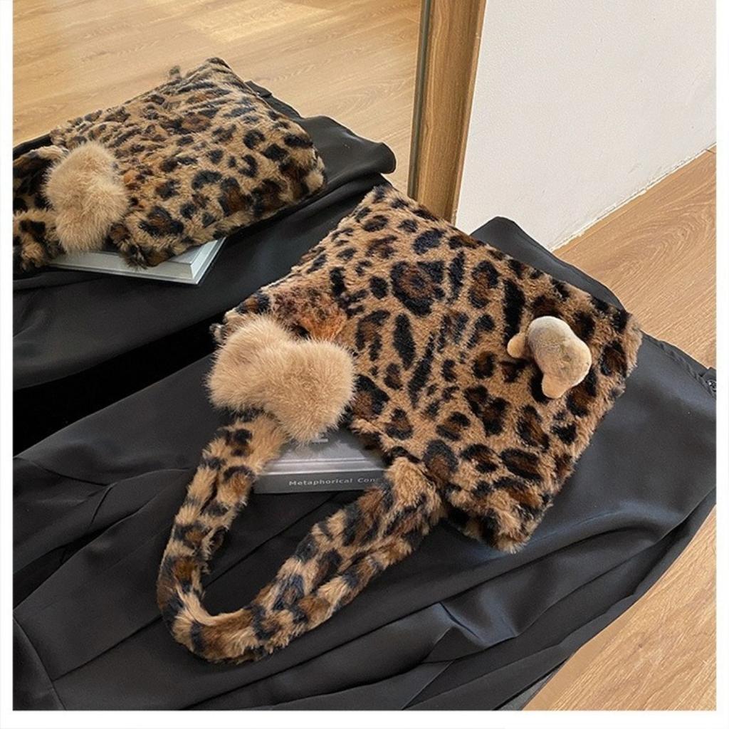 Sac bandoulière léopard, Chat fille décontractée, Sac bandoulière automne fourrure, Sac à main